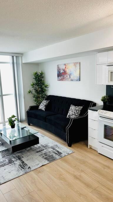 Deluxe Suite Торонто Екстер'єр фото